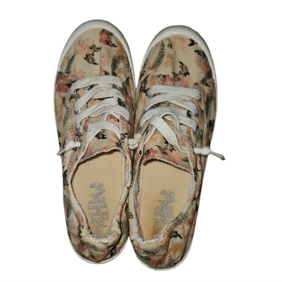 Mad Love slip on sneaker - Picture 2 of 6